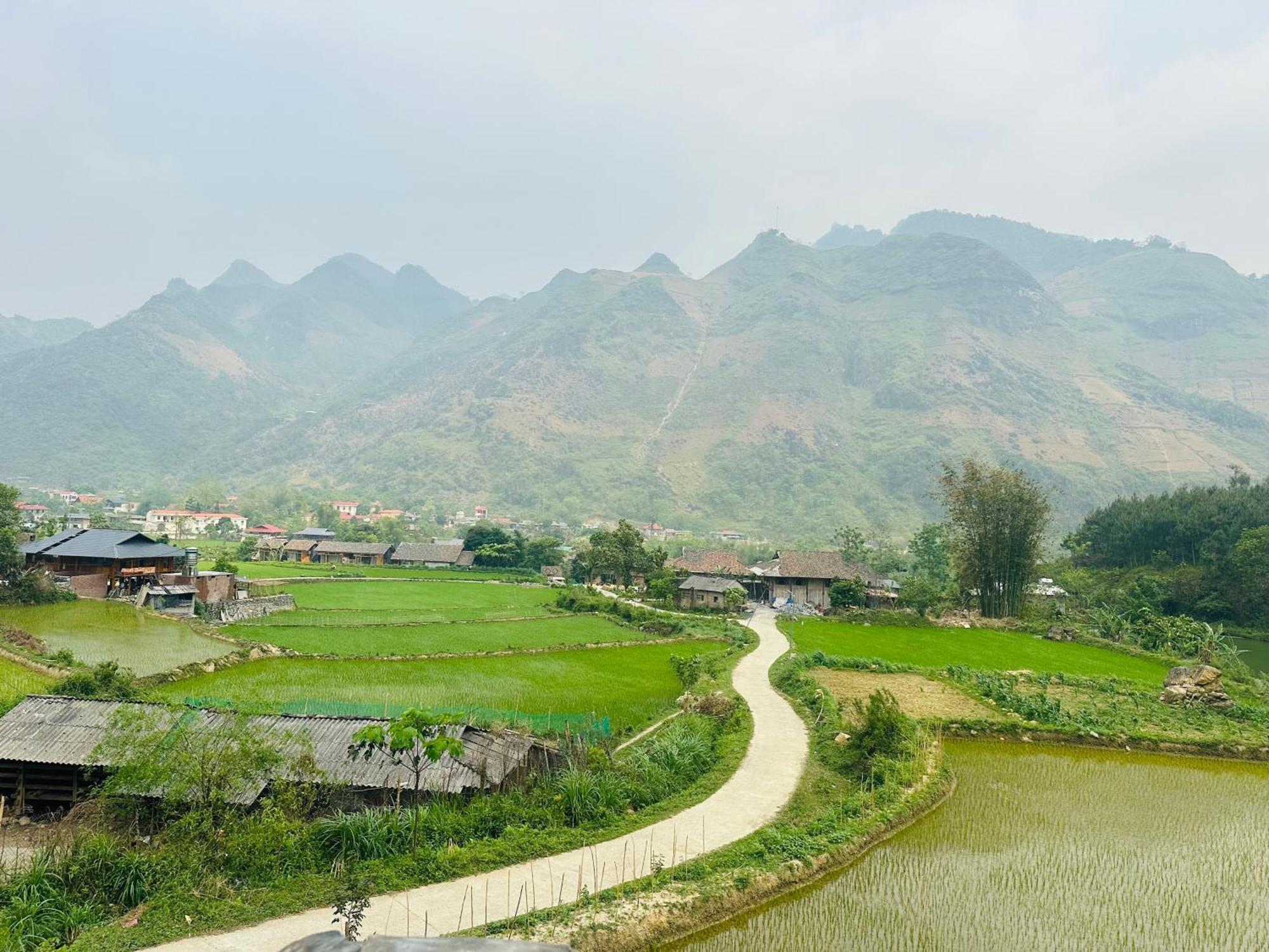 Du Gia Field View Homestay Lang Cac Экстерьер фото